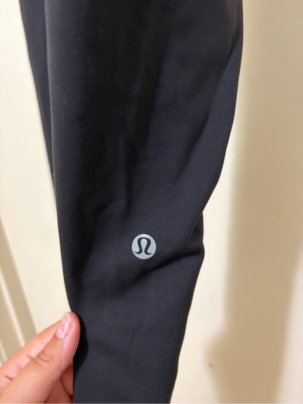 LULULEMON WUNDER TRAIN HIGH RISE TIGHT 23 BLACK SIZE 12 - Picture 2 of 5
